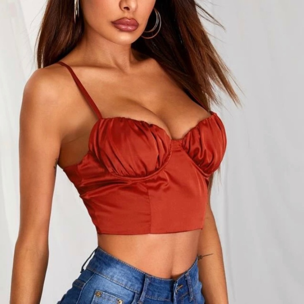 Ruched busy crop top